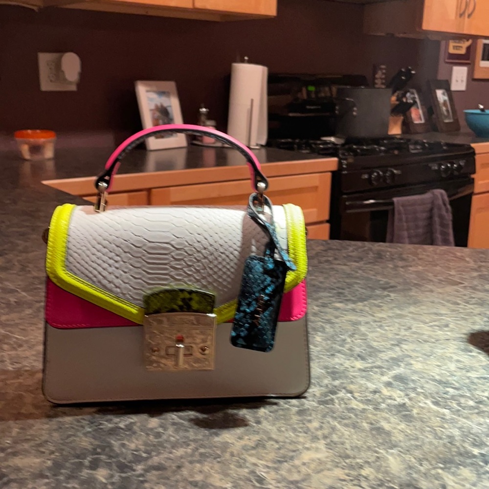 ALDO BEAUTIFUL MINI/medium purse new gorgeous